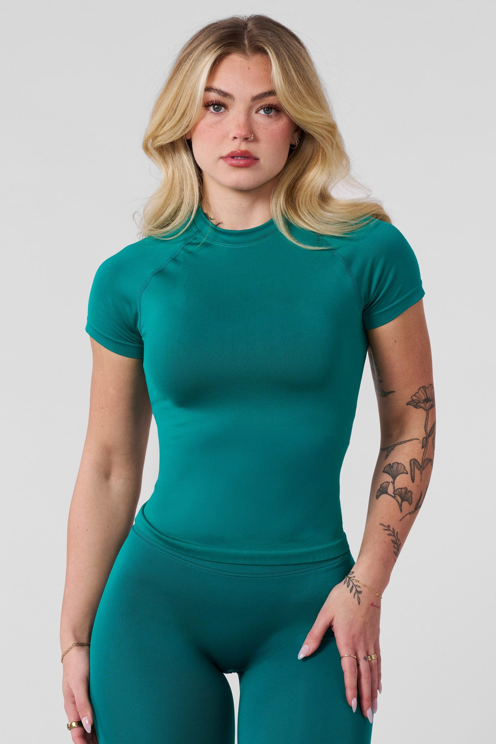 W491 Legacy Seamless Short Sleeve - Image 8