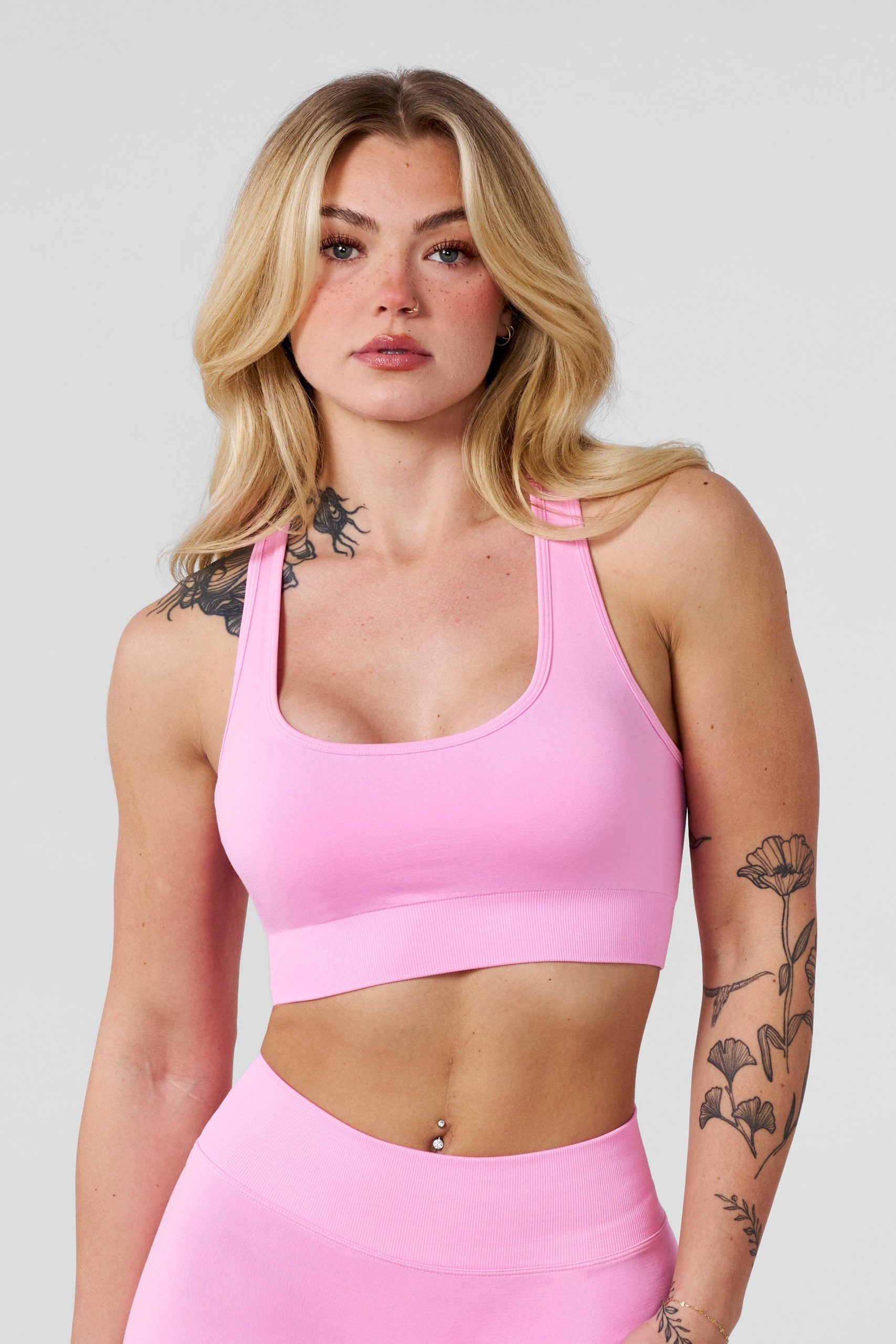 W357 Legacy Seamless Bra - Image 7