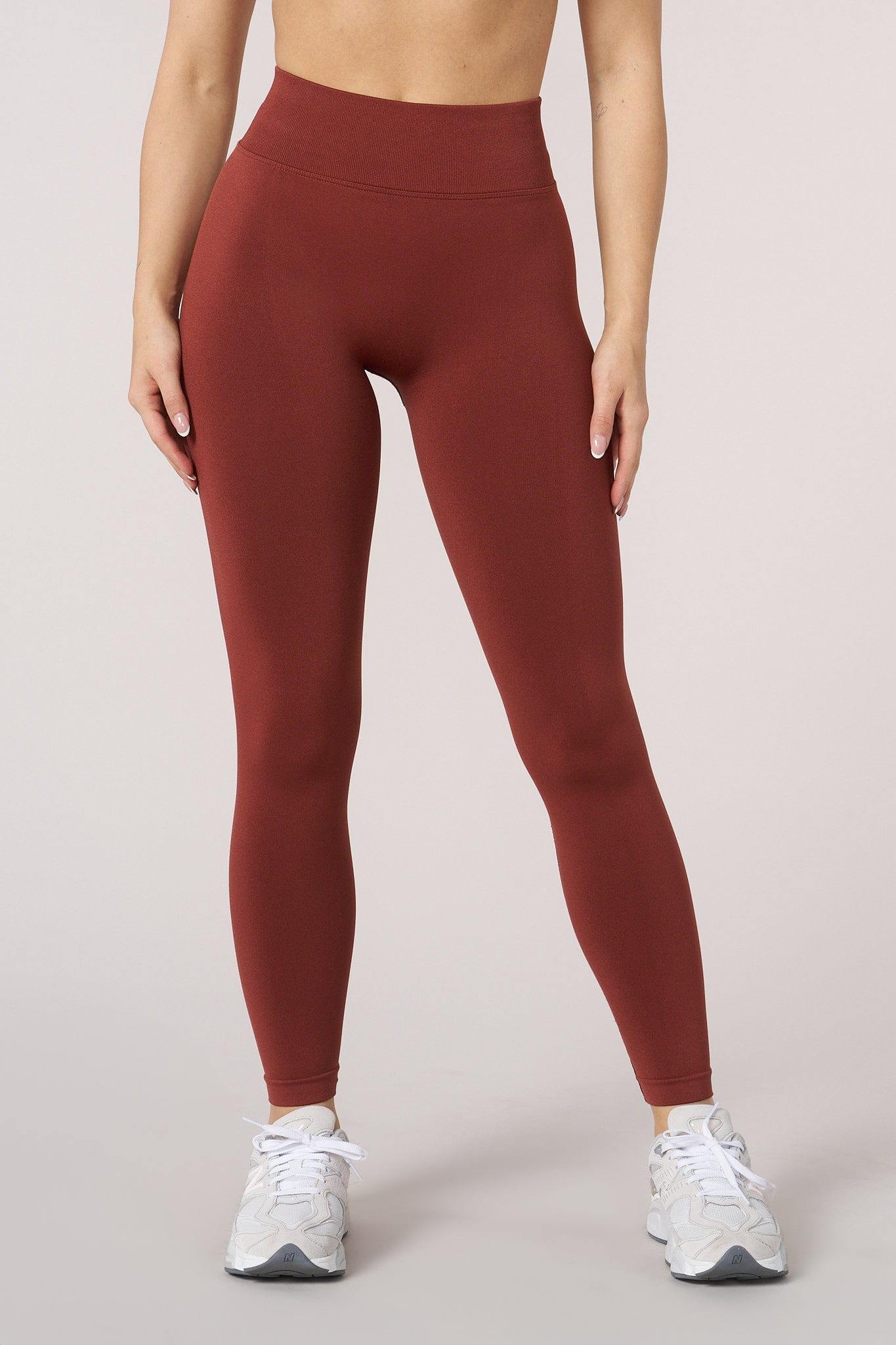 W233 - Curve Seamless Leggings - Image 16