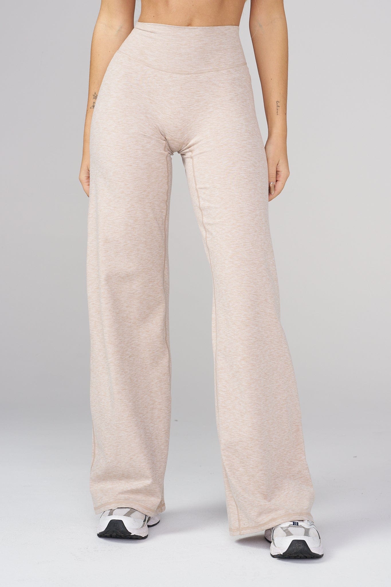 W2227 - Reset Wide Leg Legging - Image 10