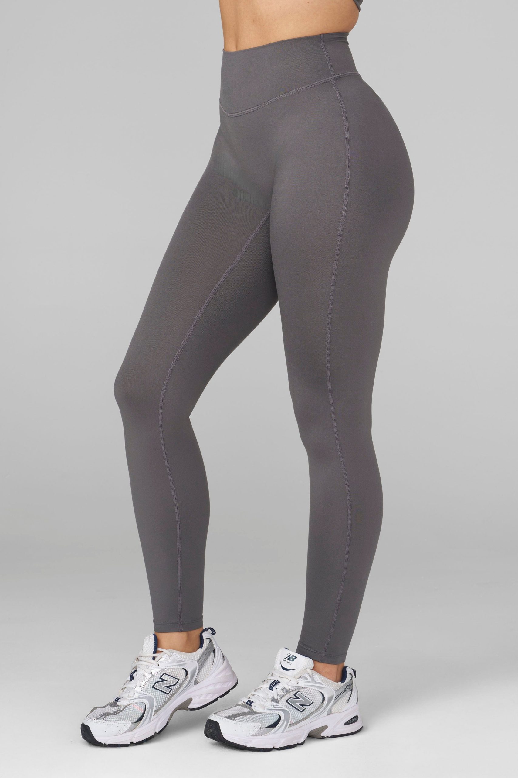 W2225 - Reset Legging - Image 7
