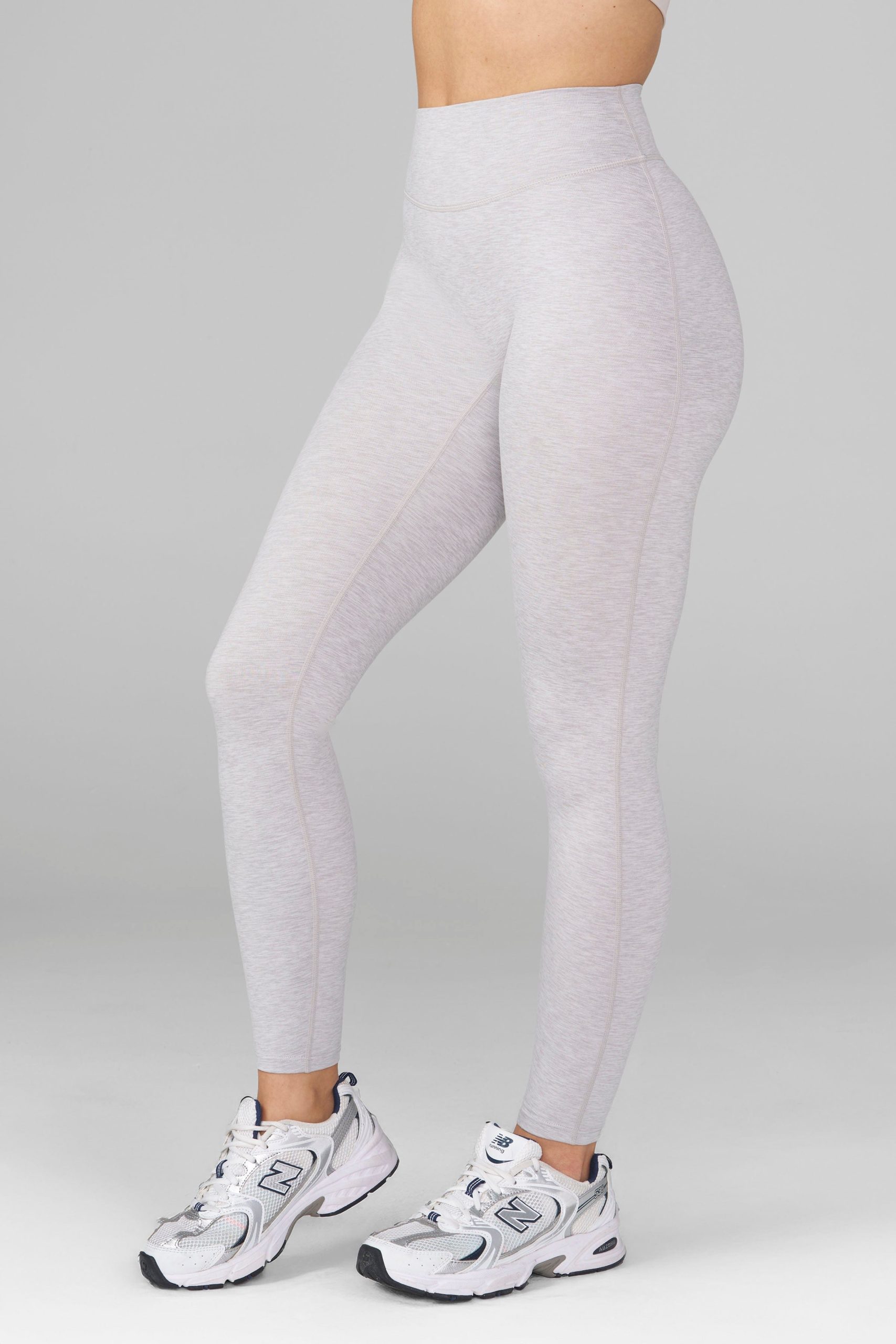 W2225 - Reset Legging - Image 8