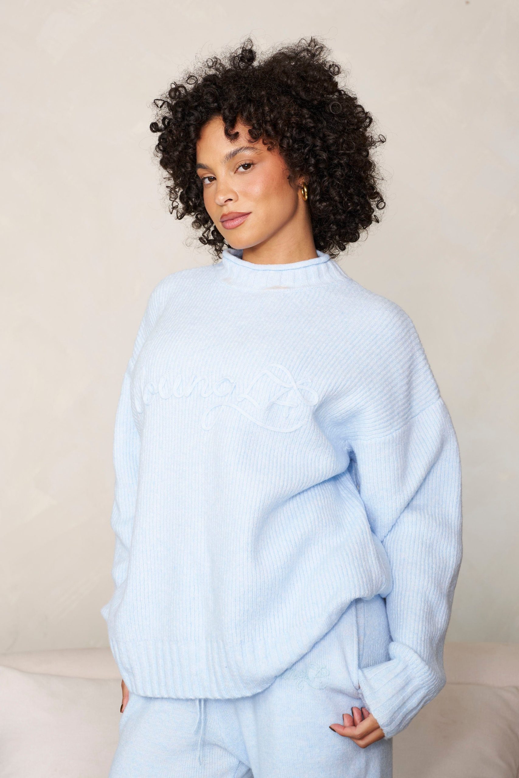 W5156 - Cozy Oversized Sweater - Image 7