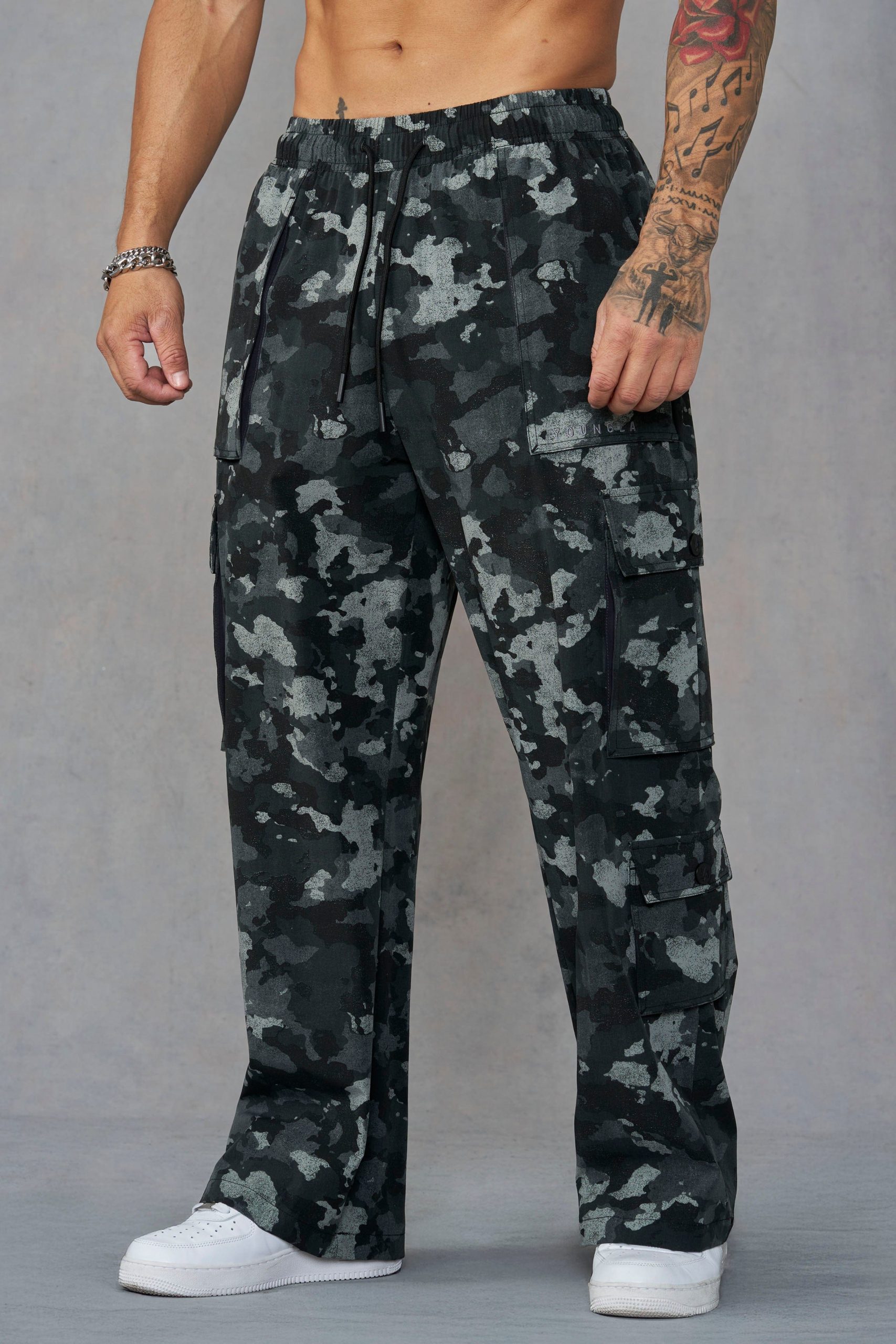 2023 - Baggy Gym Cargos - Image 7