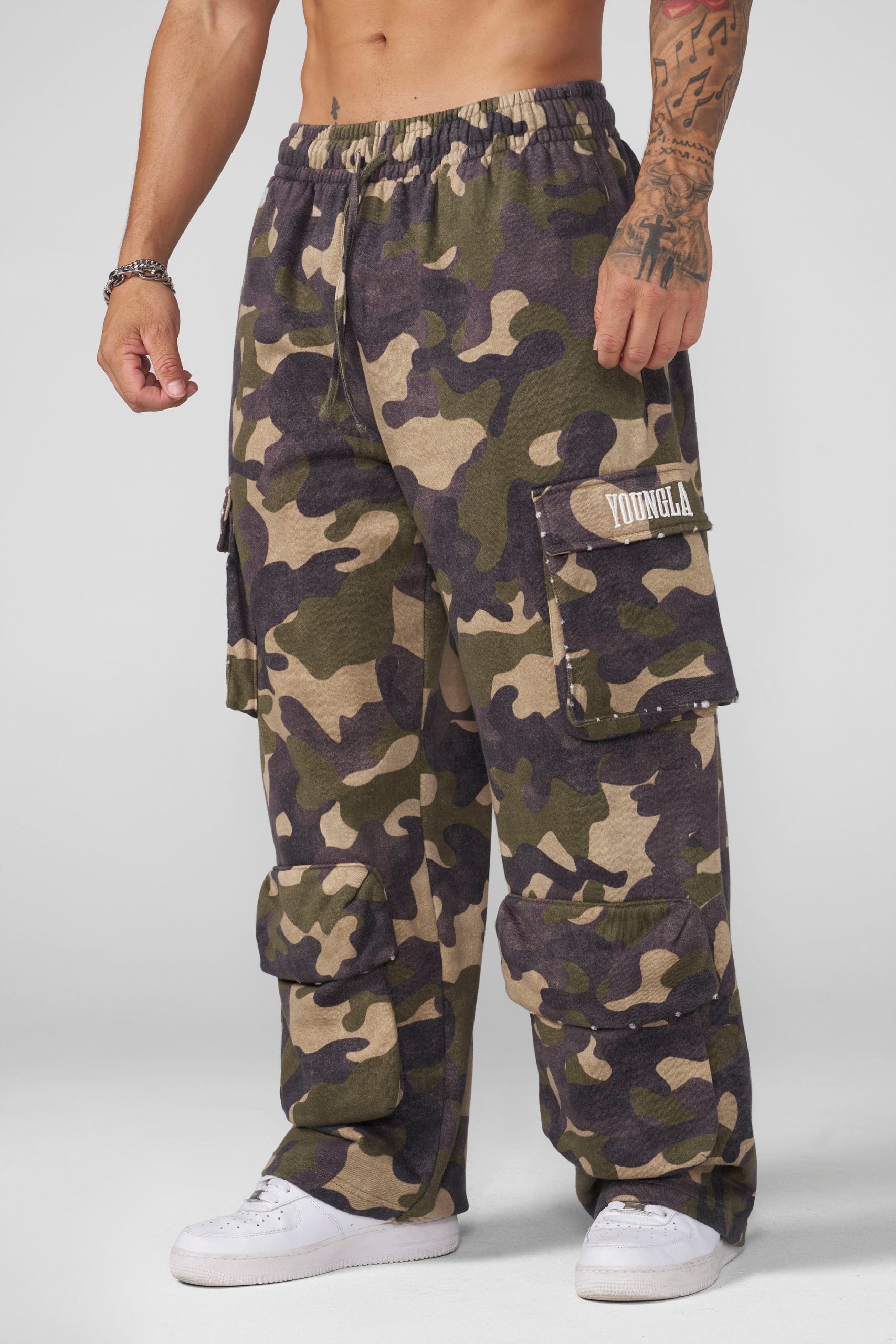 2033 - Heritage Camo Cargo Sweats - Image 7