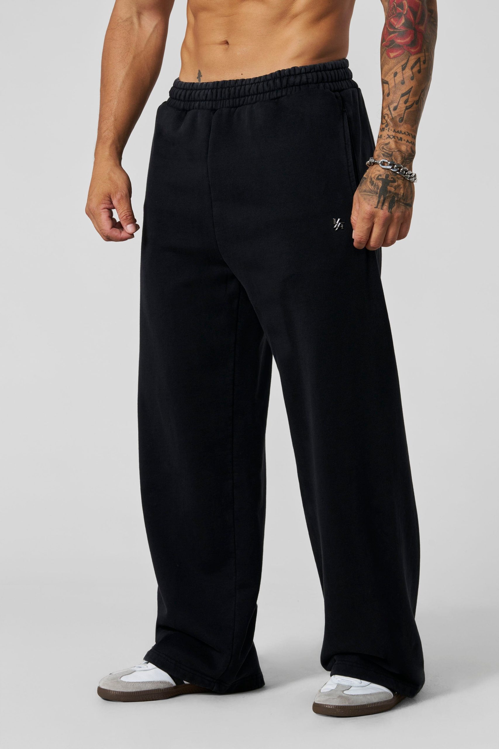 2067 - Elevated Essentials - Baggy Sweats - Image 7