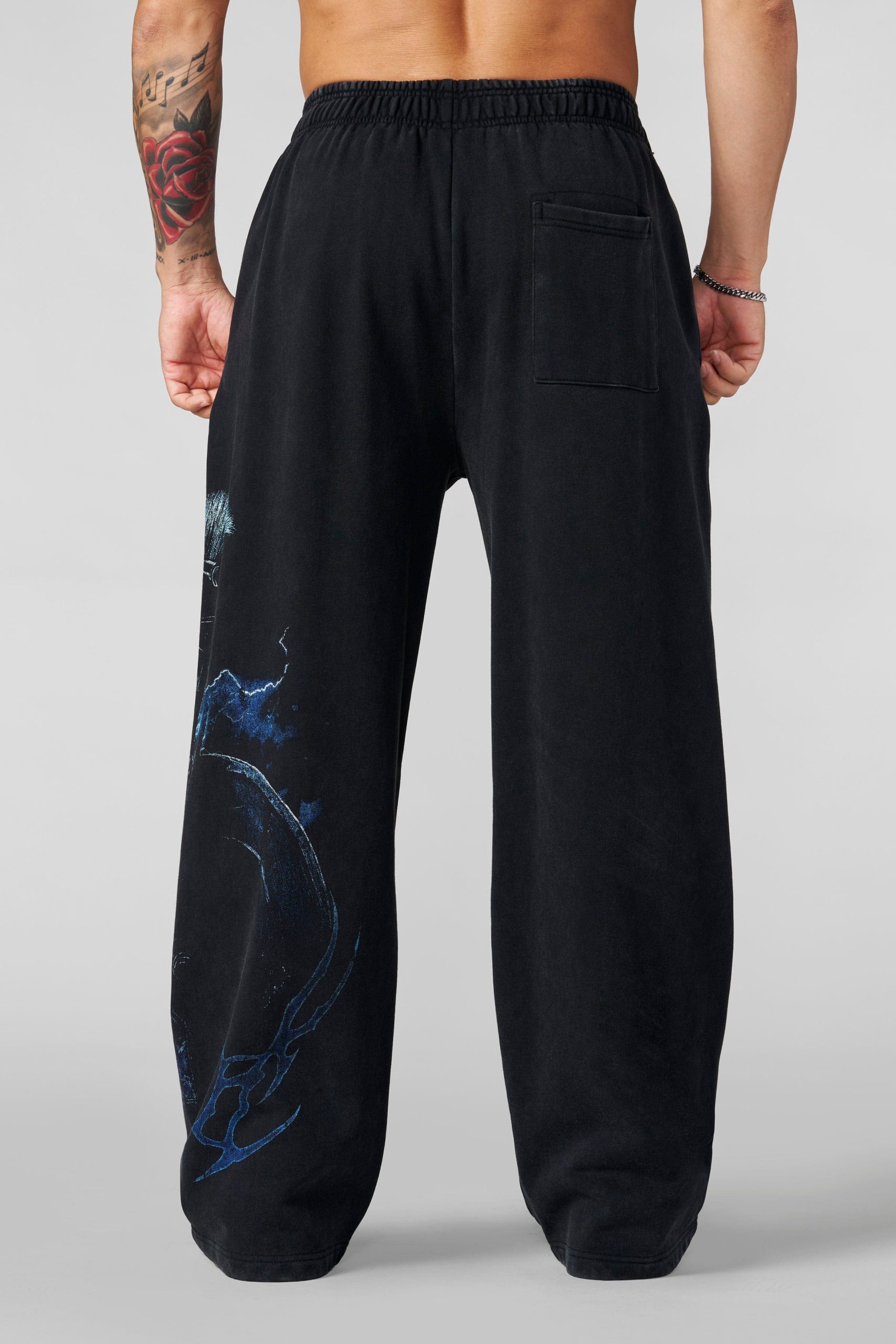 2097 - YLA x Axel - Spartan Sweats - Image 8