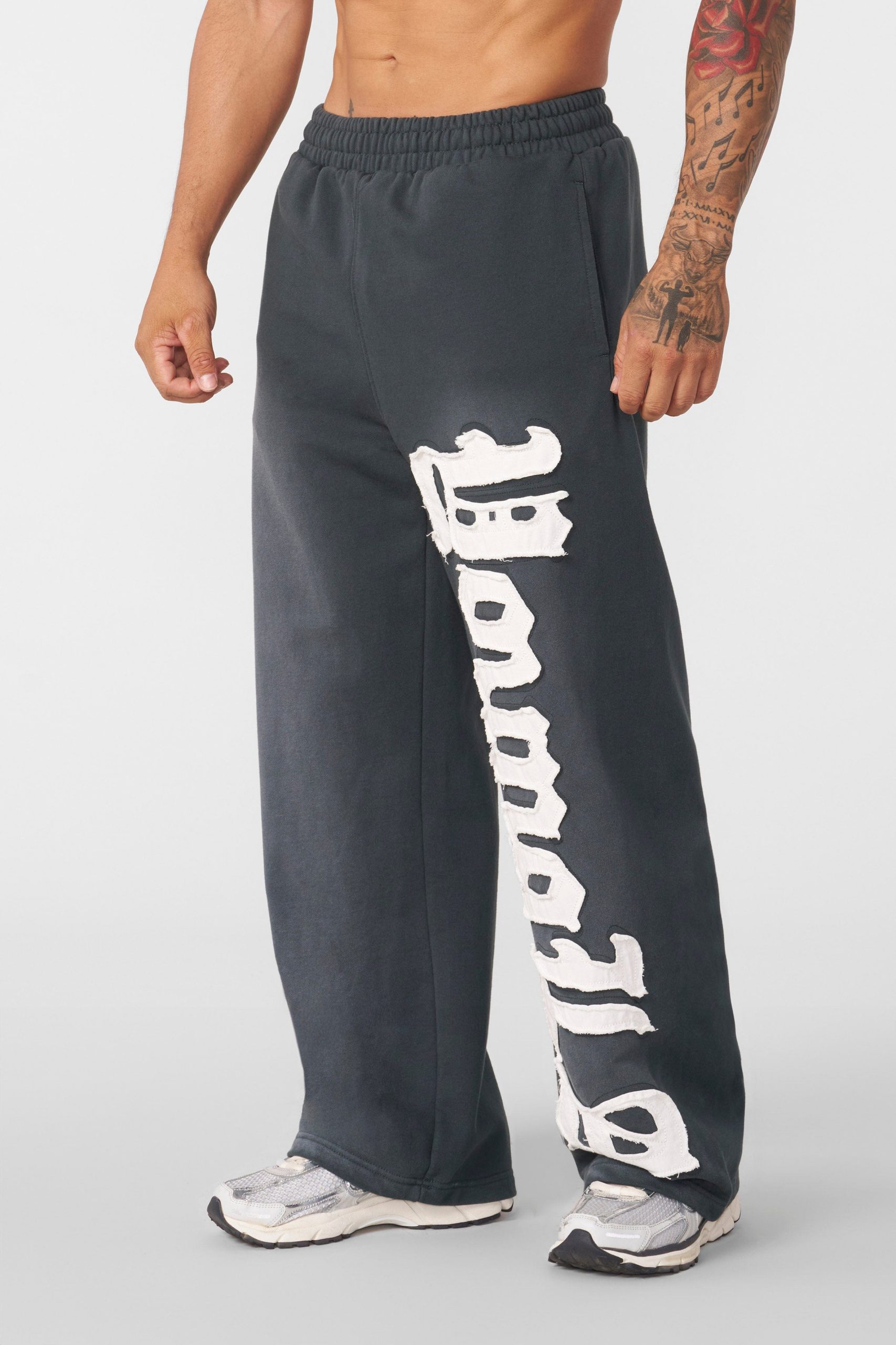2127 - Big Patch Sweats - Image 9