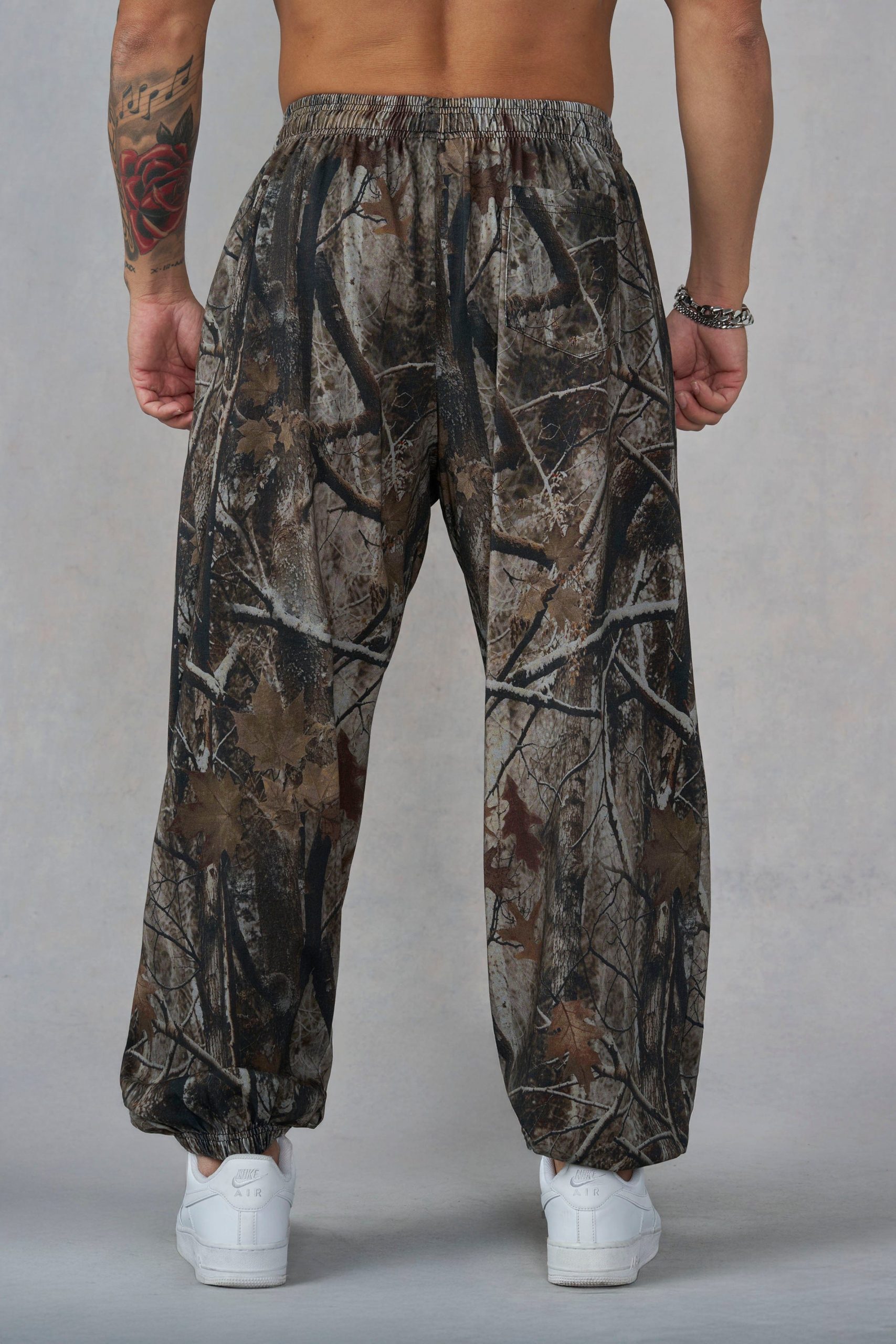 2155 - Camo Pump Cover Joggers - Image 5