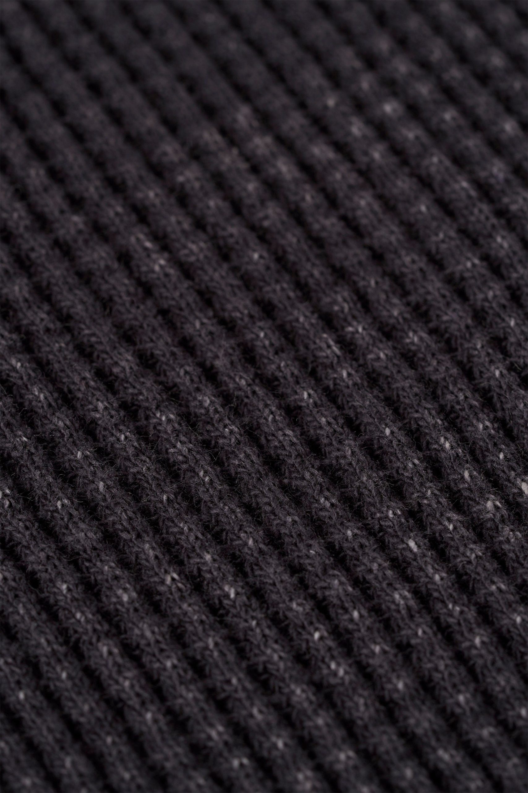 5158 - Deconstructed Stencil Thermal - Image 7