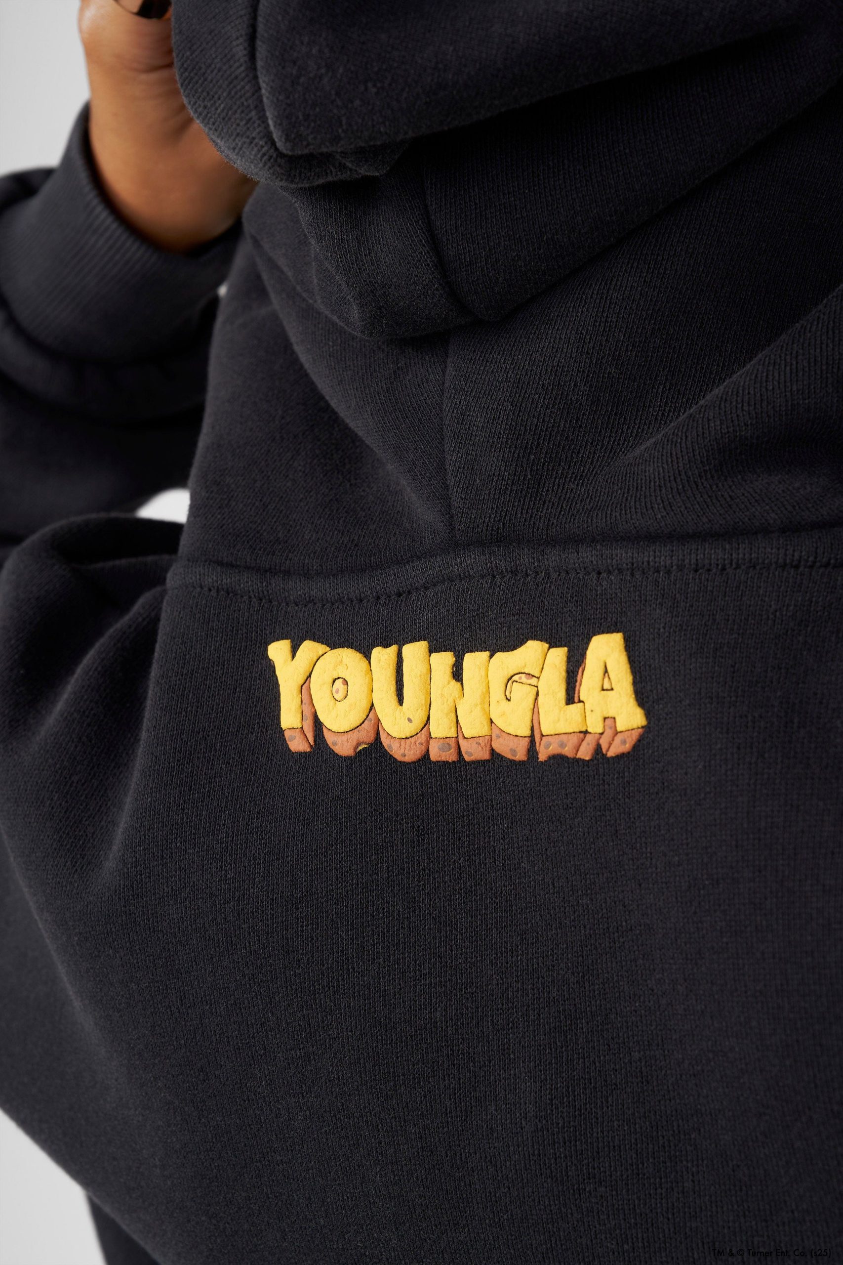W528 Tom & Jerry Oversized Hoodie - Image 8