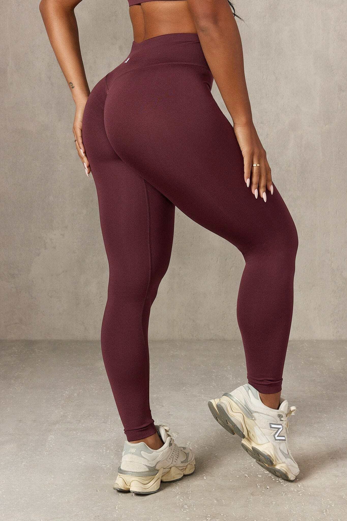 W263 Legacy Seamless Leggings - Image 8