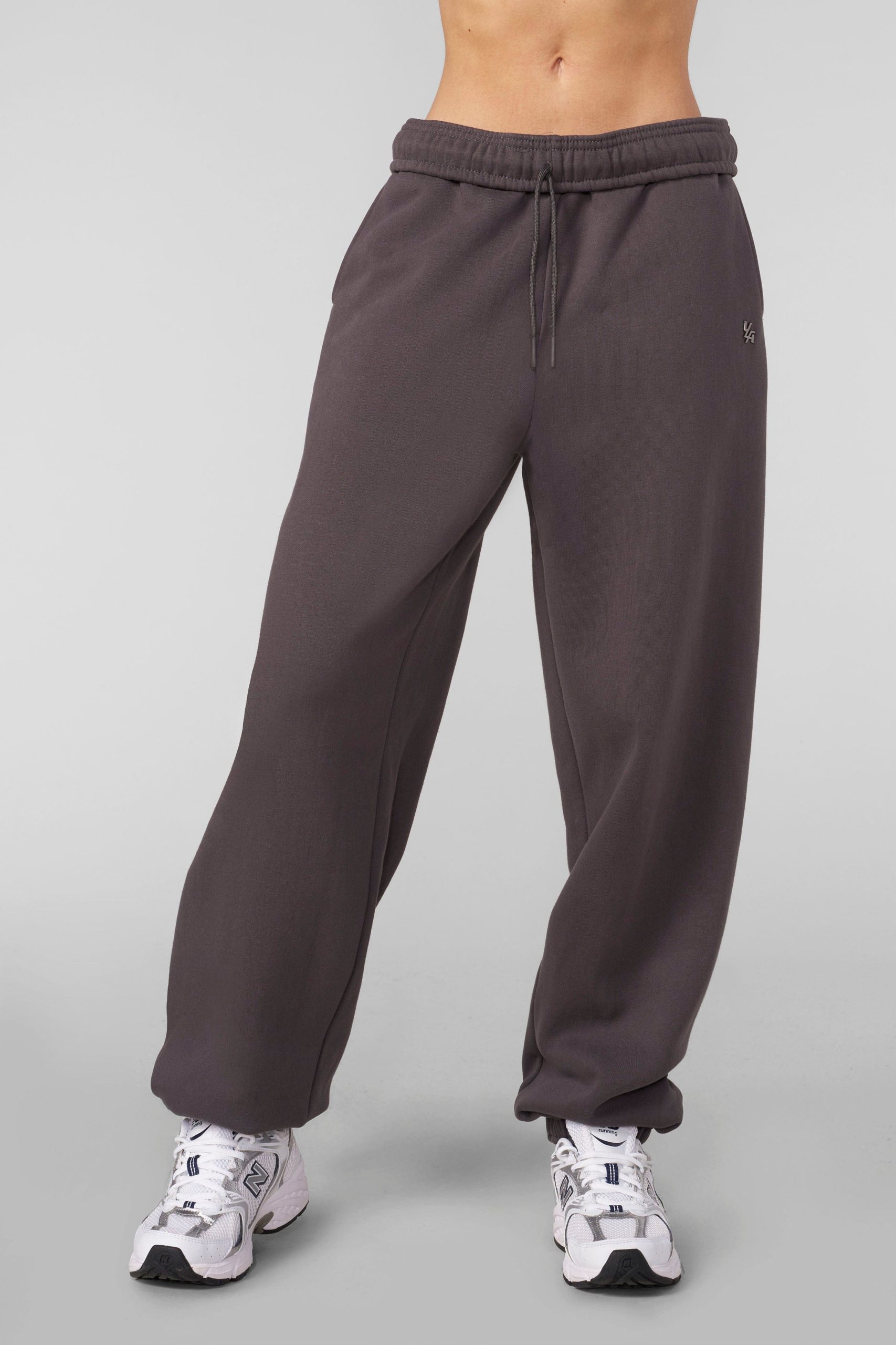 W2218 - Studio Edit Cuff Joggers - Image 10