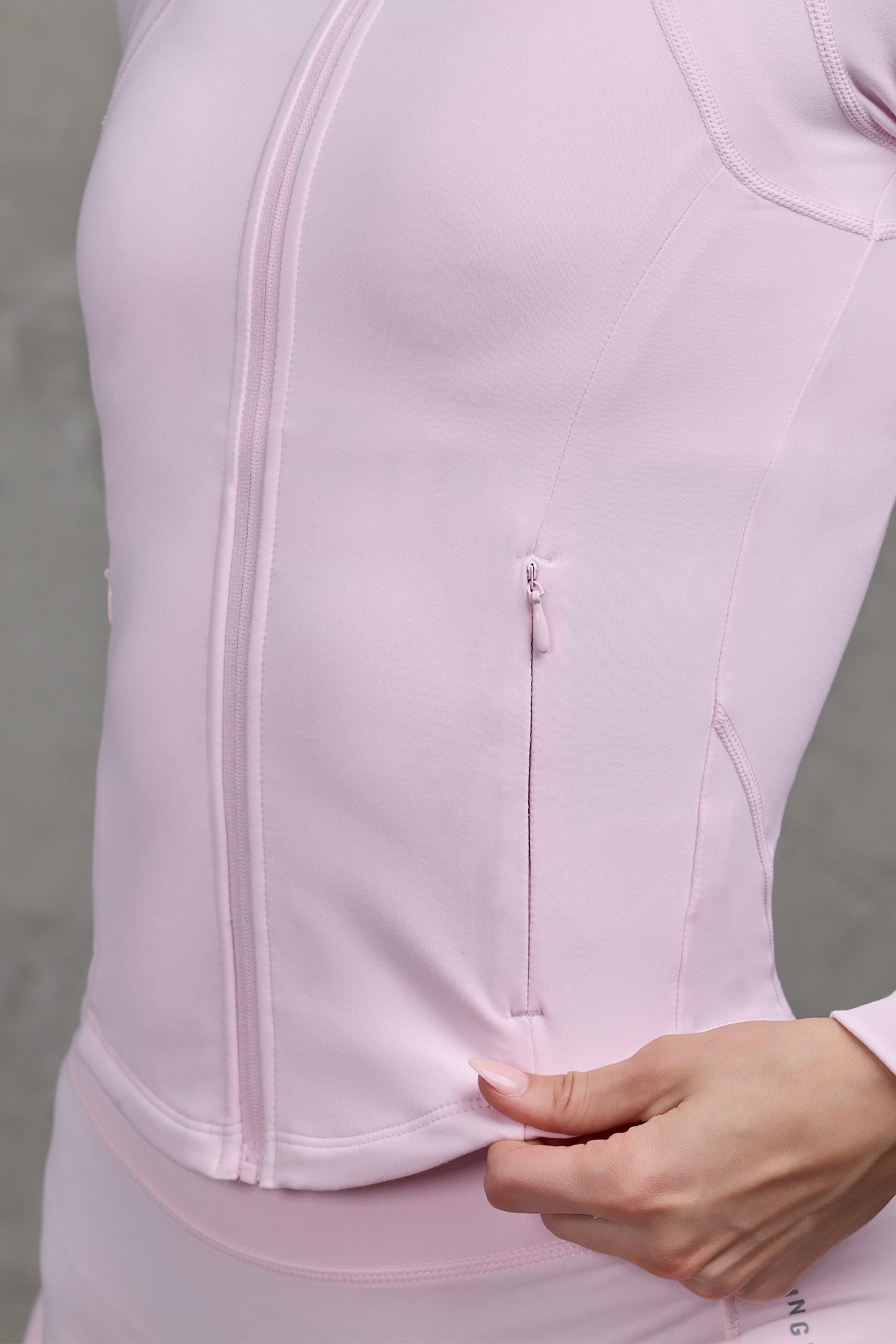 W552 Elevate Jacket - Image 13