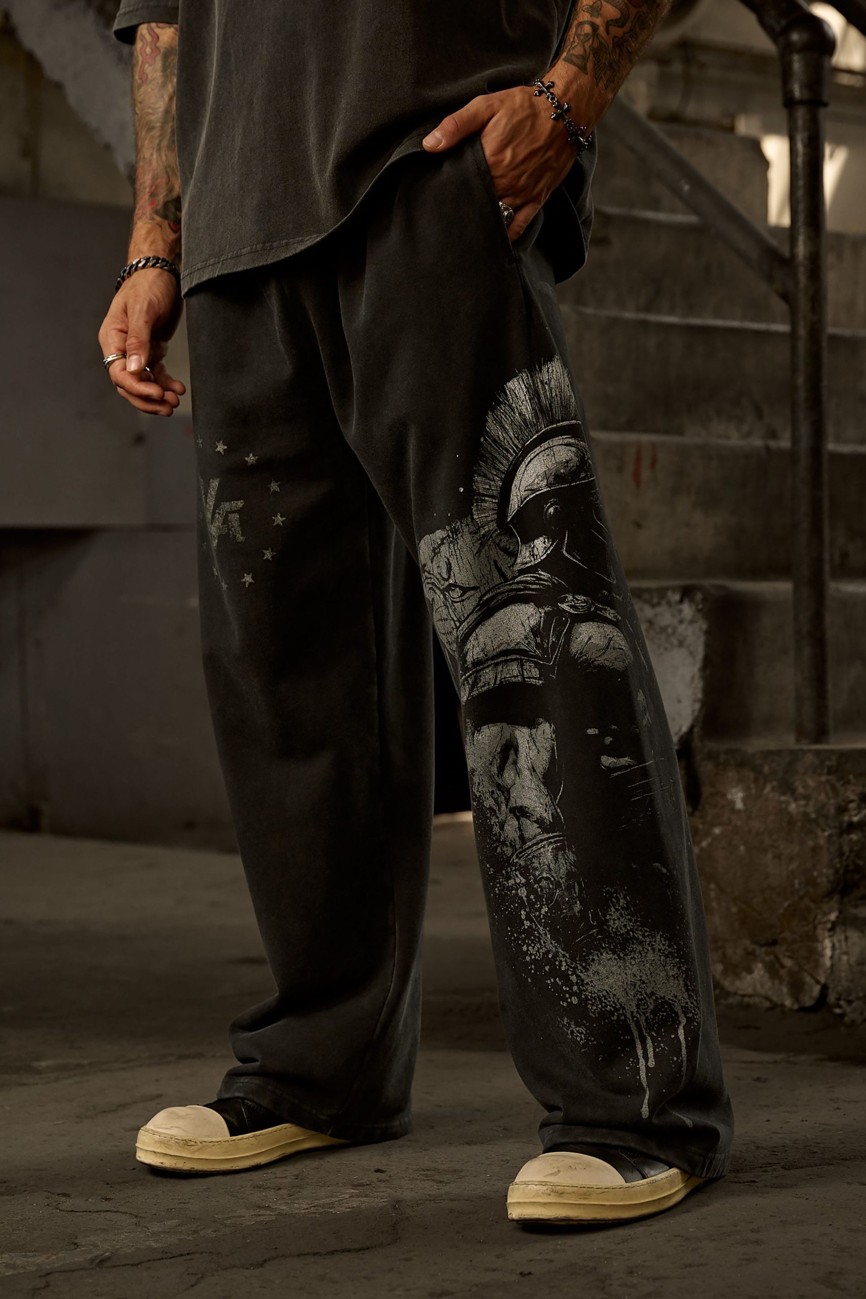 2097 - YLA x Axel - Spartan Sweats - Image 6