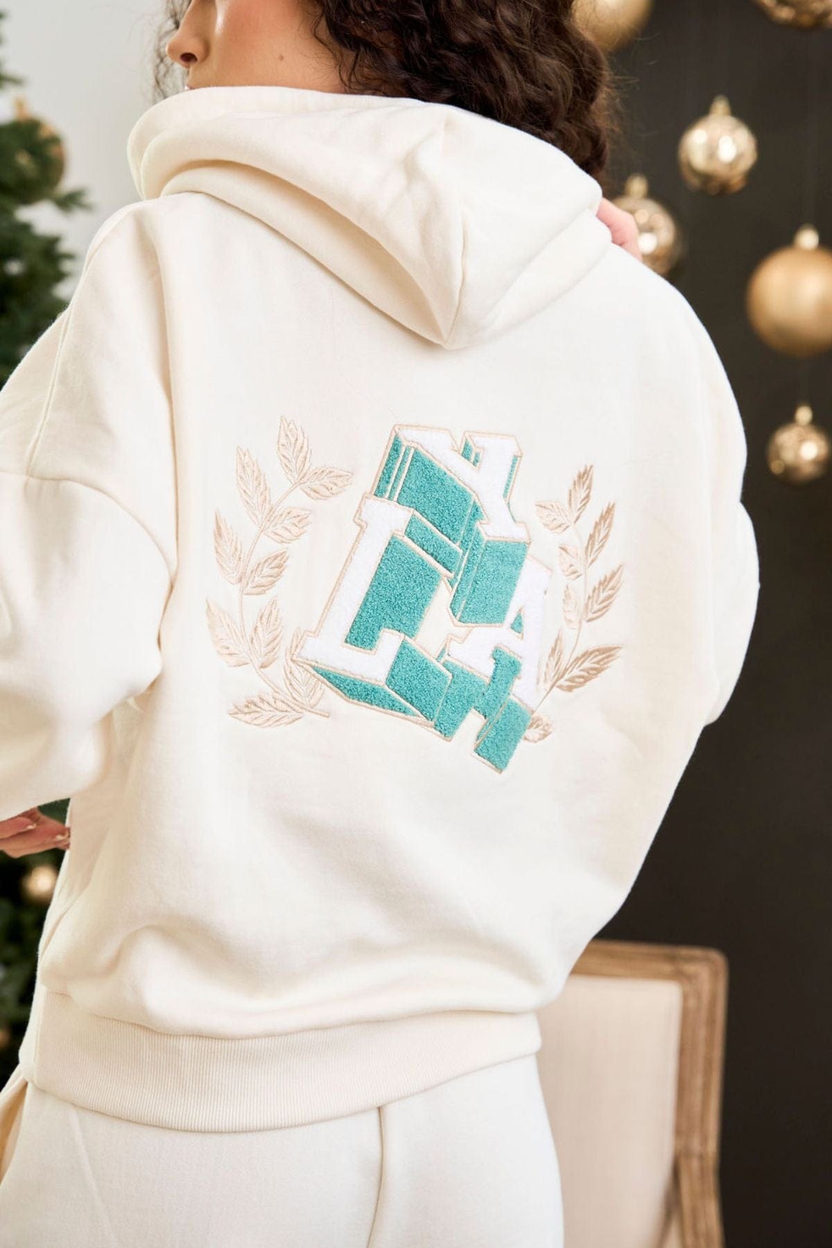 W524 - Teddy Hoodie - Image 3