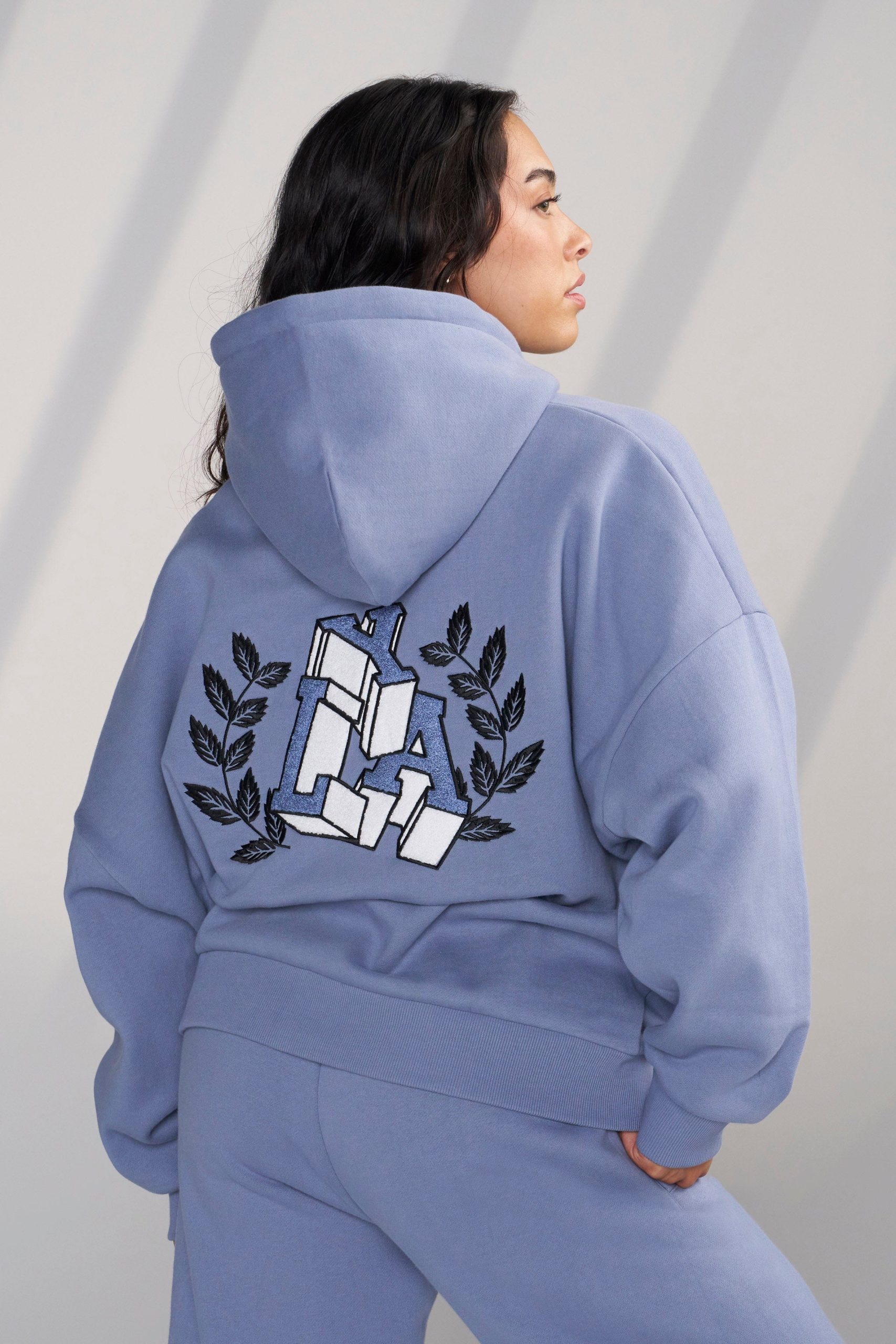 W524 - Teddy Hoodie - Image 16