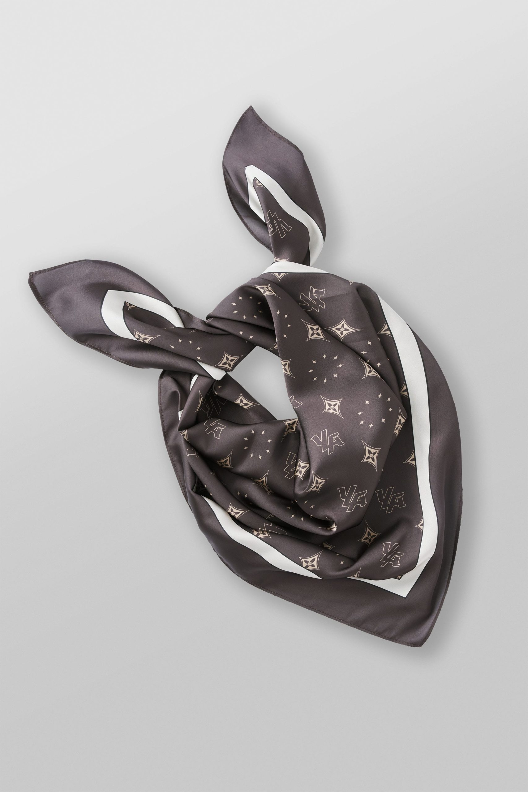 W6120 YLA Scarf - Image 8